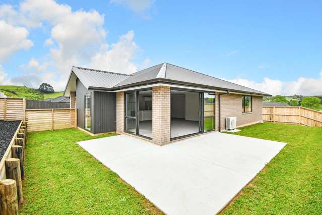 35a Leathem Crescent Pokeno_2