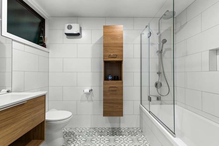 9b Dart Place Fernhill/Sunshine Bay_22