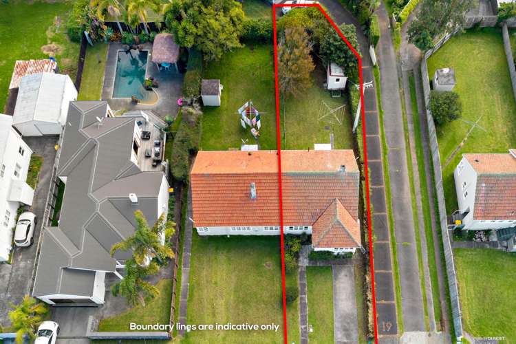 21 Fairfax Avenue Northcote_19