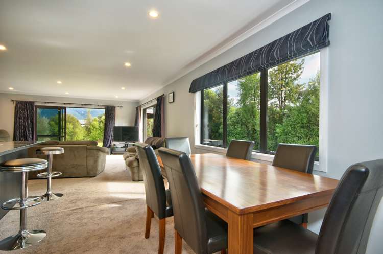 8 Lochburn Avenue Glenorchy_7