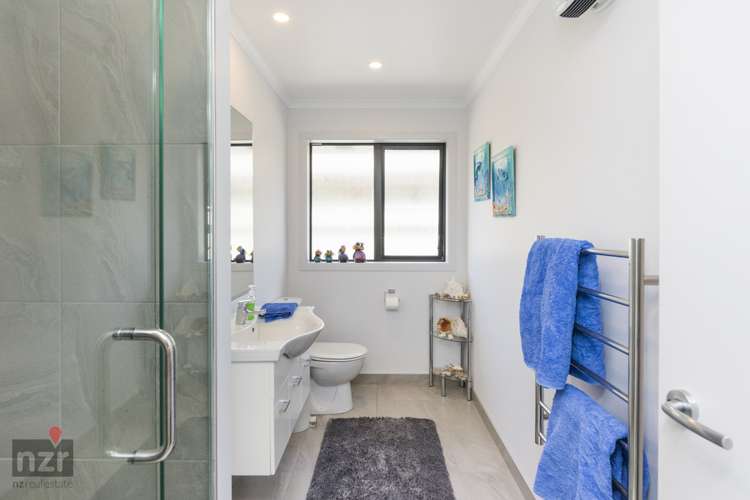 84 Pascal Street Takaro_10