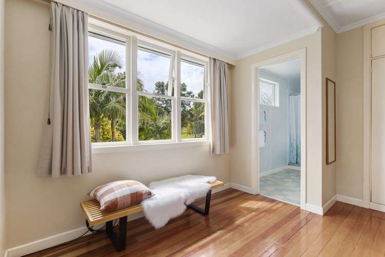 24 Shoal Bay Road Devonport_12