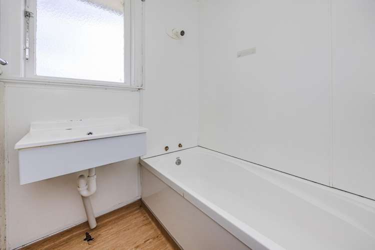 22 Gilbert Road Otara_11