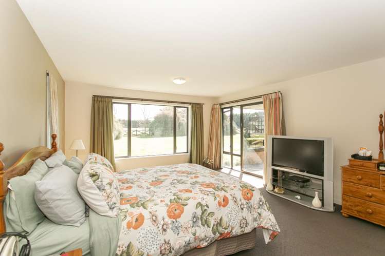 37 Mitcham Road Allenton_16