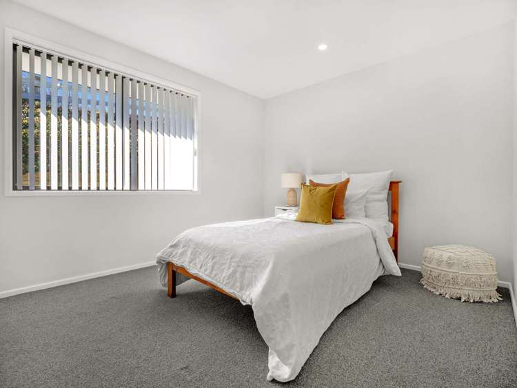 8 Evan Tasman Lane Waiuku_16