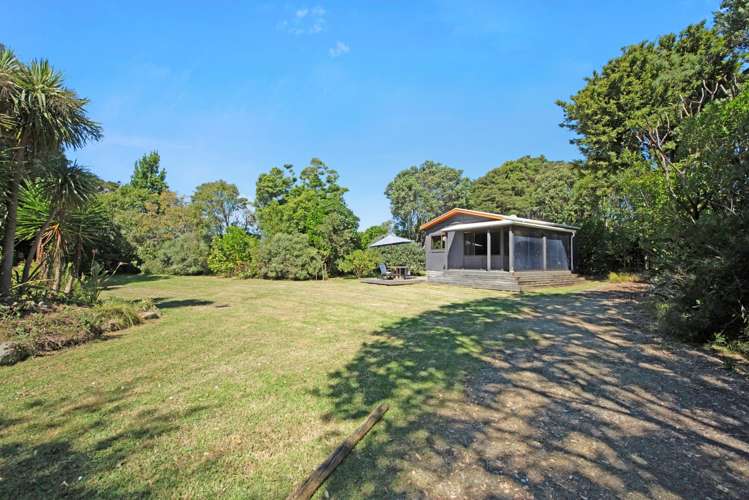 15 Catley Road Te Horo_27