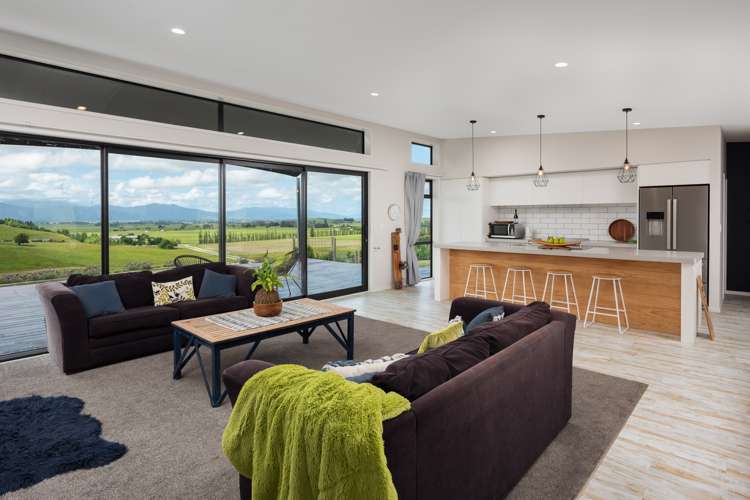 175 Wrekin Road Fairhall_6