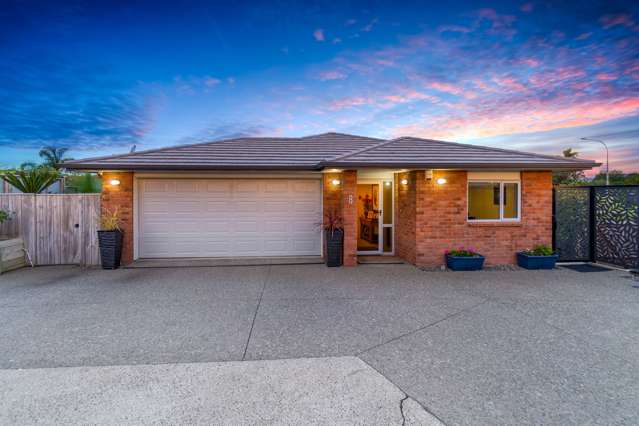 $1,395,000 Brick Beauty Luck #8 - Orewa