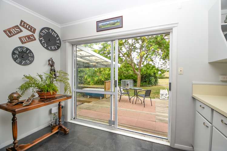 48 Victoria Street Carterton_4