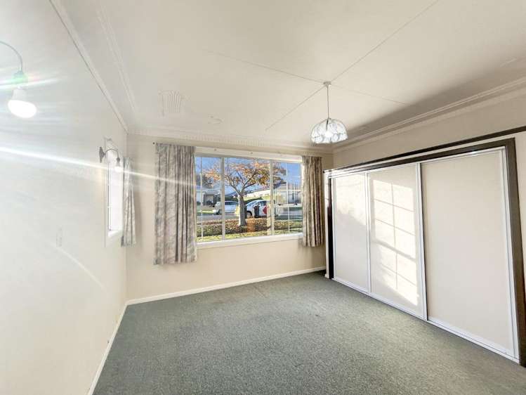 25 Huia Street 2263_7