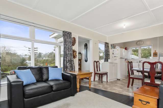 44 Atkinson Road Titirangi_1