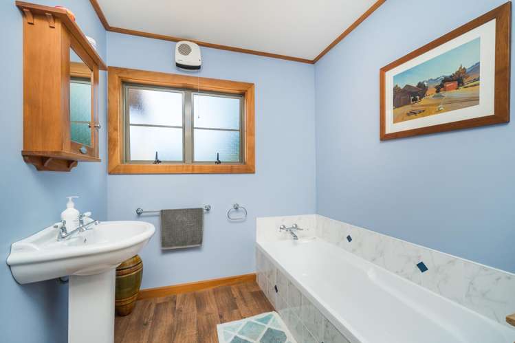 414 Waitohi Road Rongotea_24