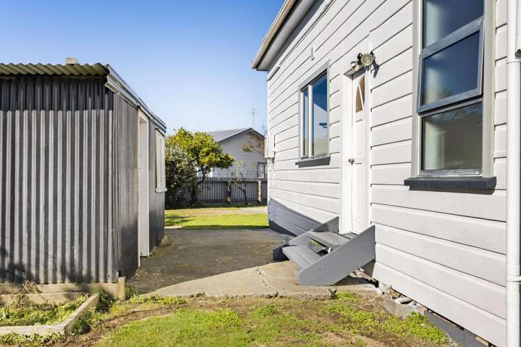 176 Glover Road Hawera_27