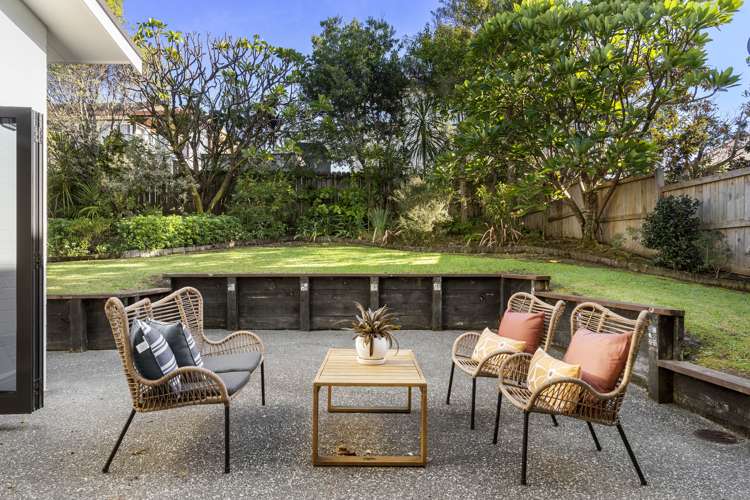 14 Danica Esplanade Te Atatu Peninsula_23