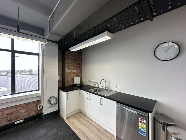 88 Broadway Newmarket_5