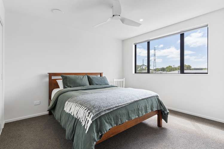 2/1 Tiaka Place Pakuranga_14