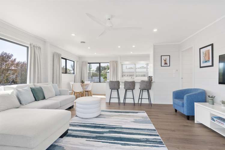13 Esther Street_2