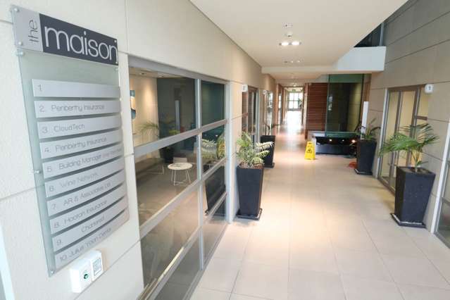 1/31 Northcroft Street Takapuna_2