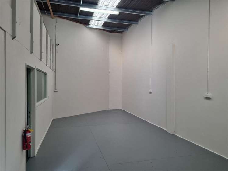 14/97E Sawyers Arms Road Northcote_3