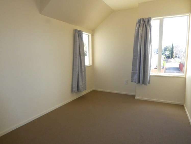 8a Clonbern Place Upper Riccarton_10