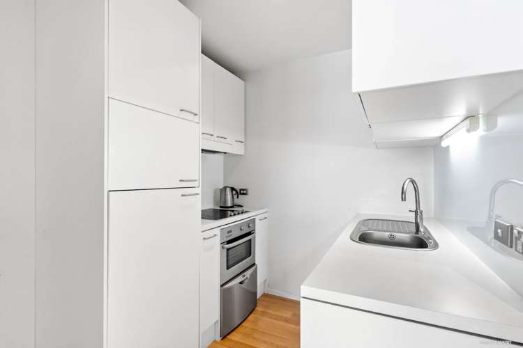 21c/16 Gore Street Auckland Central_4