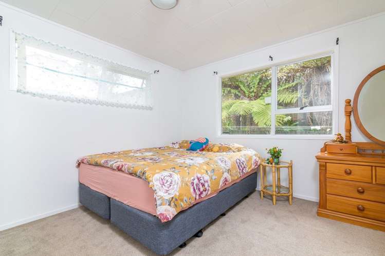 15 Tallington Crescent Torbay_8