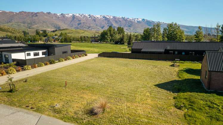 7 Wakefield Lane Mount Pisa_10