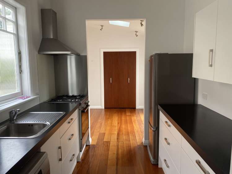 49 Roy Street Newtown_1