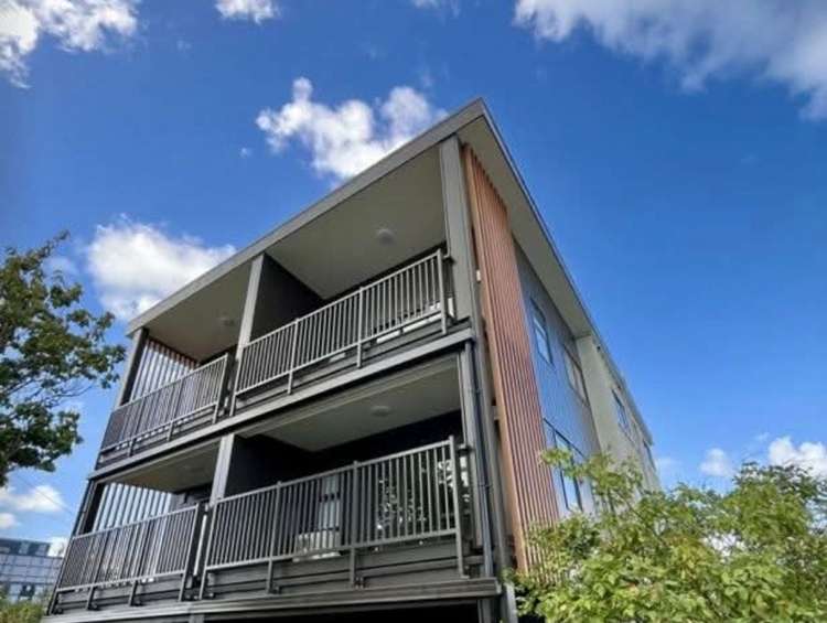 203/6 Hamlin Road_0