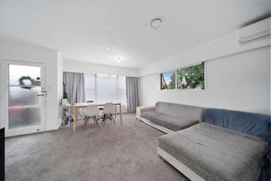 3/2 Ihaka Place_1