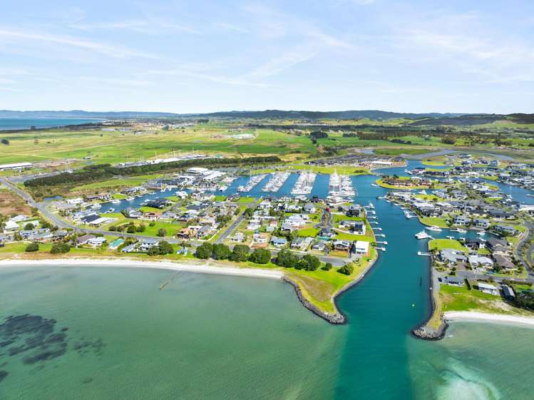 127 Marsden Bay Drive One Tree Point_30