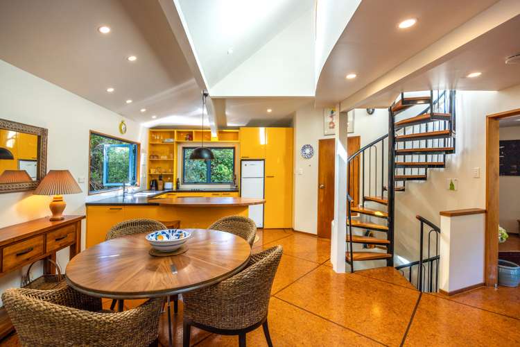 5 Hekerua Road Oneroa_2