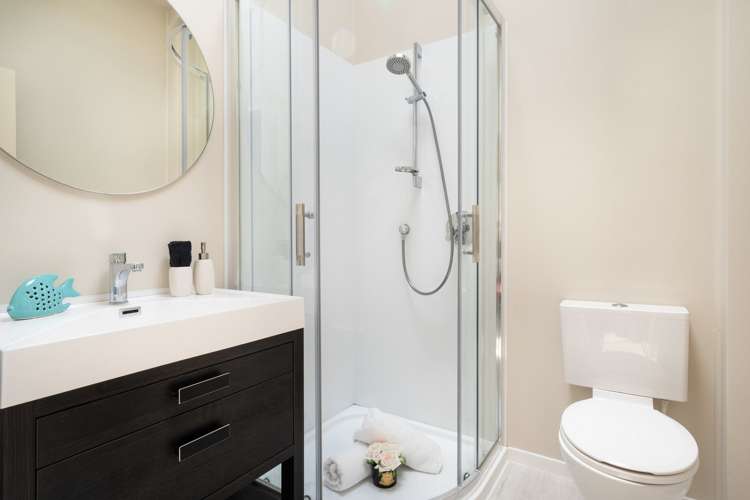 2/89 Portage Road New Lynn_14