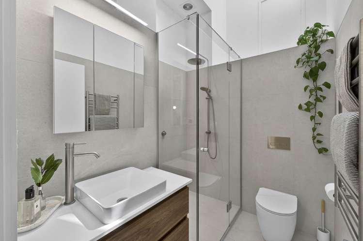 1/14A MacMurray Road Remuera_17