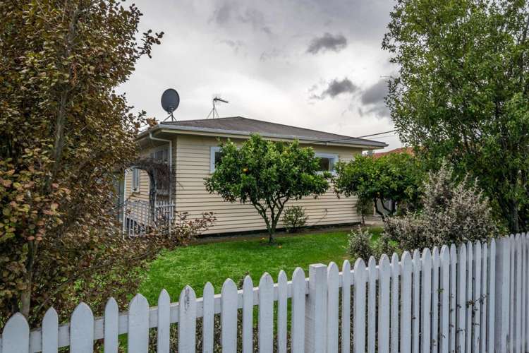 79 Stephenson Street Blenheim Central_12