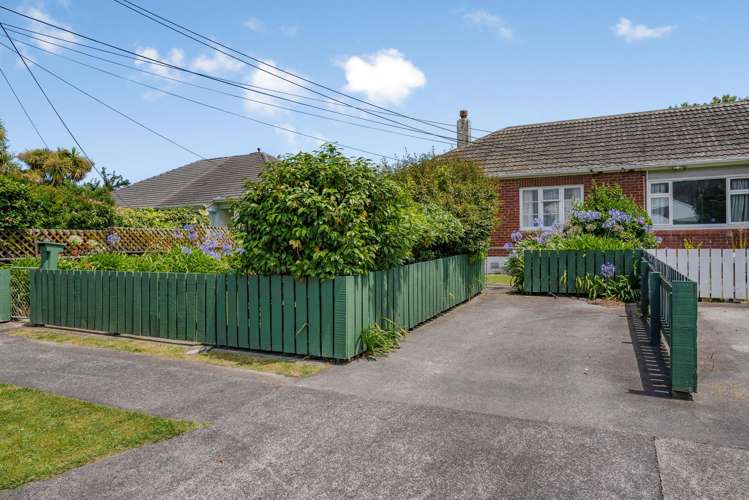 49 Pilcher Crescent Naenae_19