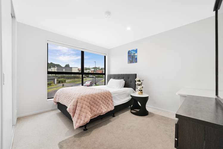 68 Matairangi Avenue Totara Heights_11
