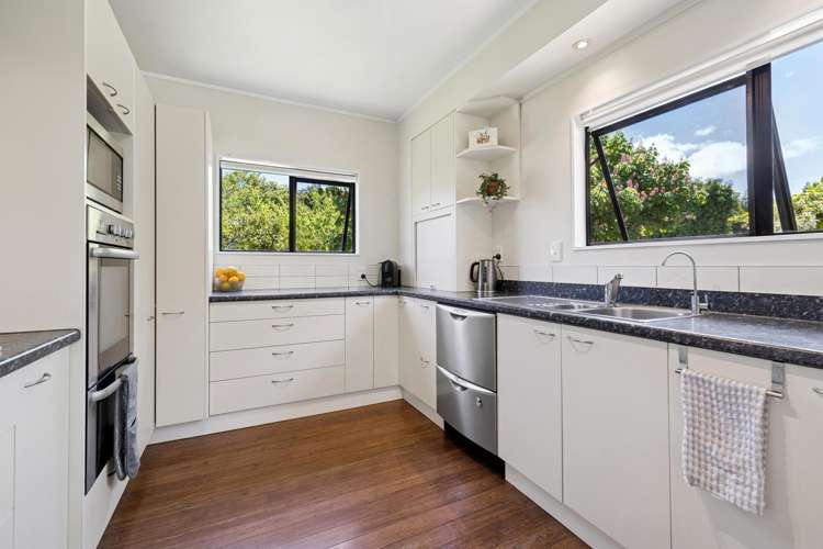 18 Lathrope Road Riverhead_10