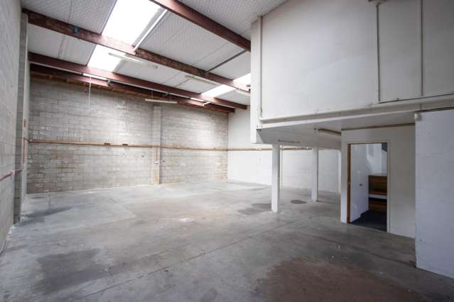 6/21 Poland Road Wairau Valley_1