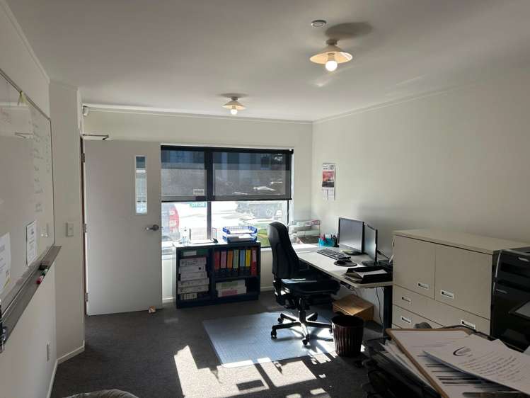 15/21 Railside Place Frankton_10