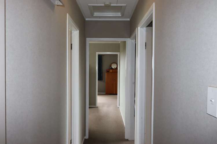 772 Upland Road Egmont Village_6
