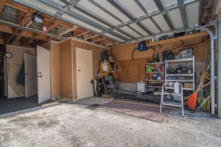 15 Barnes Street Glenwood_17