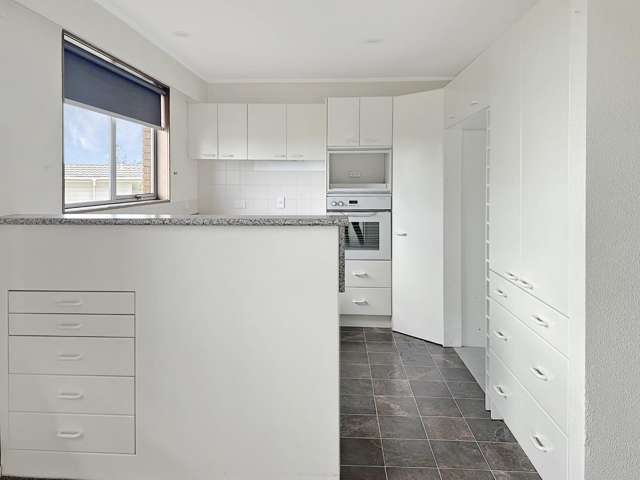 2/270 Glenvar Road Torbay_4