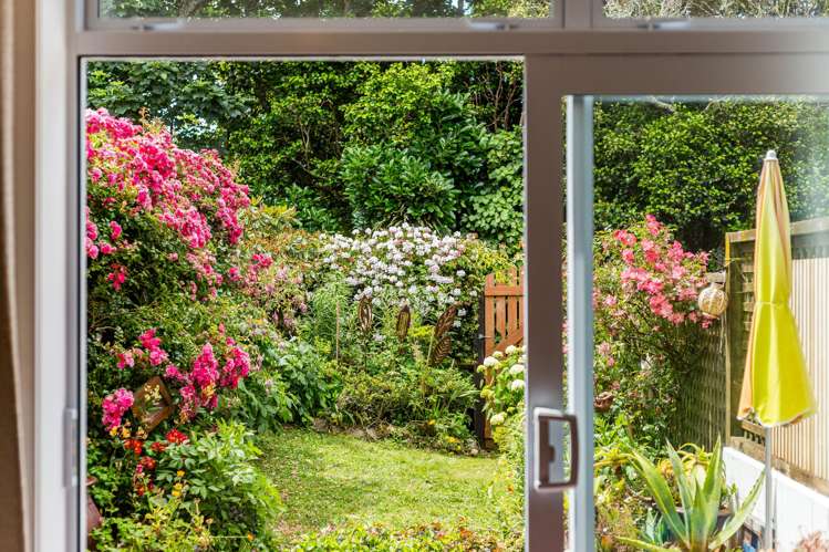 4/14 Rosehaugh Avenue Karori_5