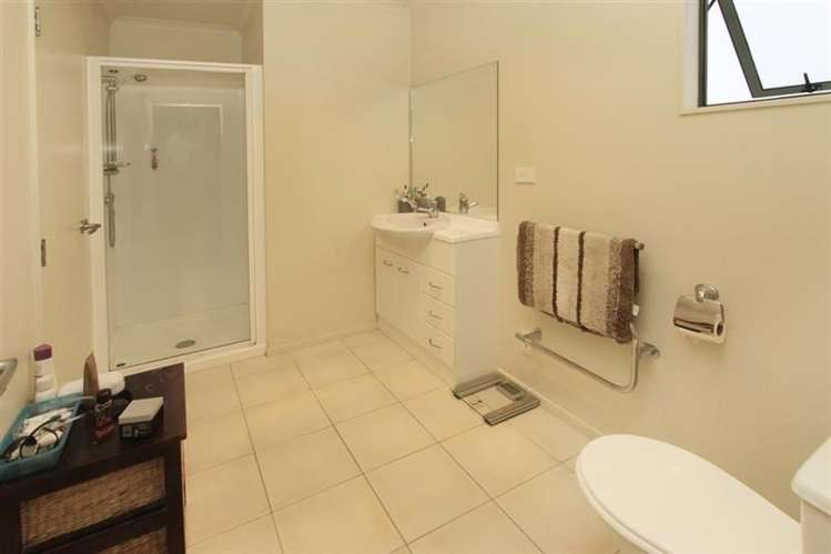 23 Clea View Gulf Harbour_5