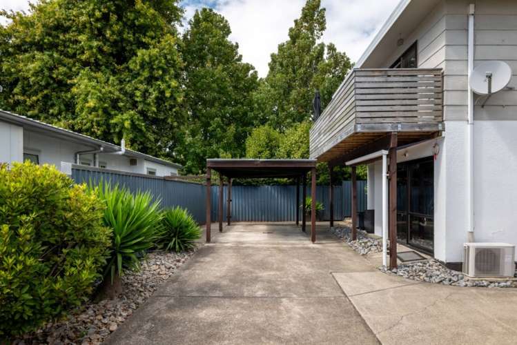 2/10 Chisnall Street Stoke_30