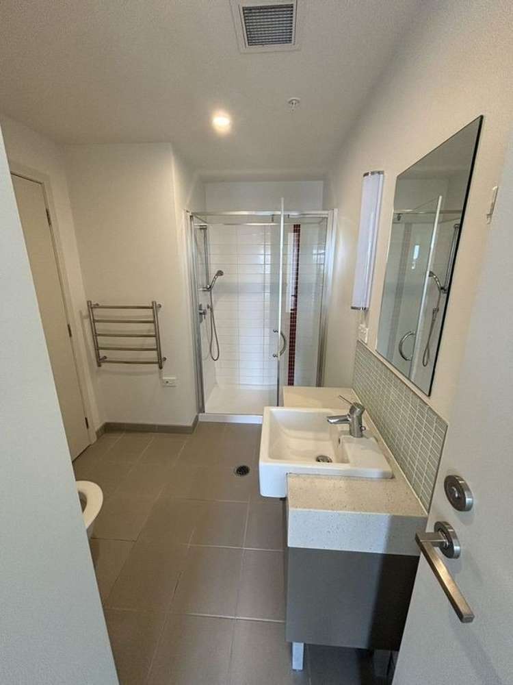 414/4 Wagener Place 1727_8