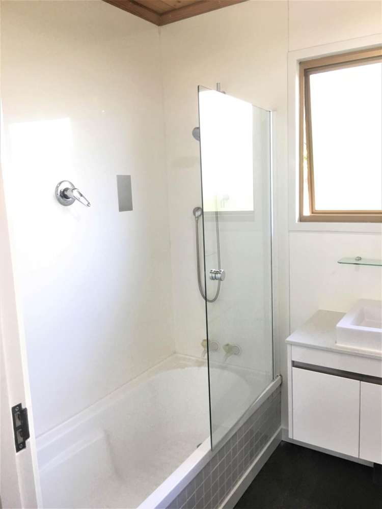 1/13 Penning Road Milford_9