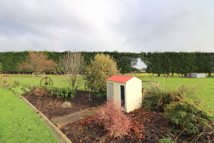 153 Flora Road East Makarewa_34