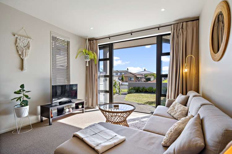 6/8 Landscape Road Papatoetoe_4